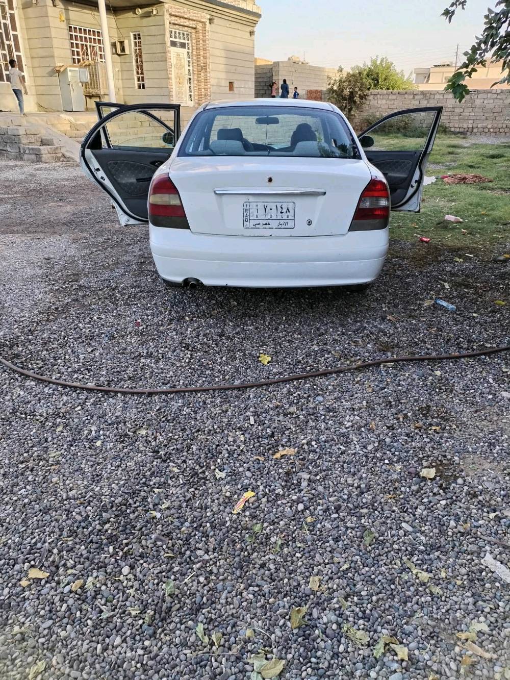 نوع السيارة دايو نوبرا موديل  2000 كير عادي
الرقم انبار مشروع وطني تتحول من صلاح الدين سنوية لل 29 شرعيها موجود بالشرقاط
السيارة بيها بداية تبخير بالمحرك الباقي شرط

العنوان صلاح الدين قضاء الشرقاط
للبيع او مراوس باحدث كير اوتو حتلو ادوات 


ما هو نوع وموديل السيارة؟: 
دايو نوبرا موديل 2000
هل السيارة تحتوي على أي مشاكل ميكانيكية أو حوادث سابقة؟: 
السيارة مصبوغة عام جمالية وبيها بداية تبخير
أين يقع مكان البيع؟: 
الشرقاط /صلاح الدين 
هل السعر قابل للتفاوض؟: 
نعم 