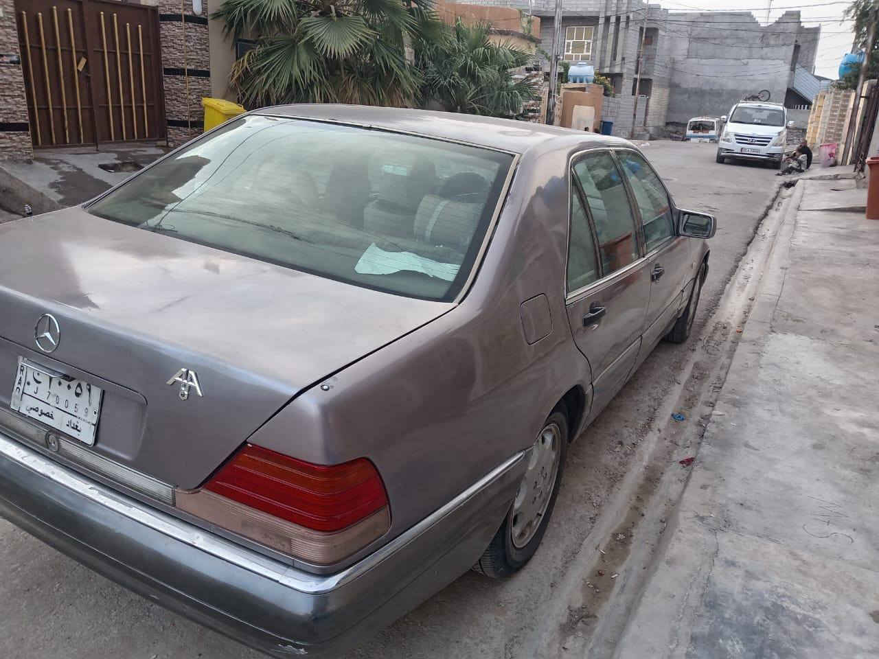 مارسيدس شبح
م 1993
تبريد مكفول
تخم تايرات جديد
ويل كب جديد
حديداية +كهربائياات كاملة
كشنات جديدة
مصبوغة عام جمالية
محرك لاتنقيص ولا تبخير
راديتر جديد
رقم بغداد  ب اسمي 
***********
