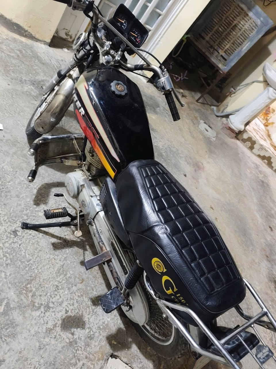 موديل 20اربعه كير تايكر معمره جديد وترتيب فولل مناقصه شي محركه يخبل متعوب عليه الدراجه  السعر320وبيه مجال جماعه250لتعلق مابيع ب250 ب250مابيع العنوان المقداديه_ ابوجسره ***********
