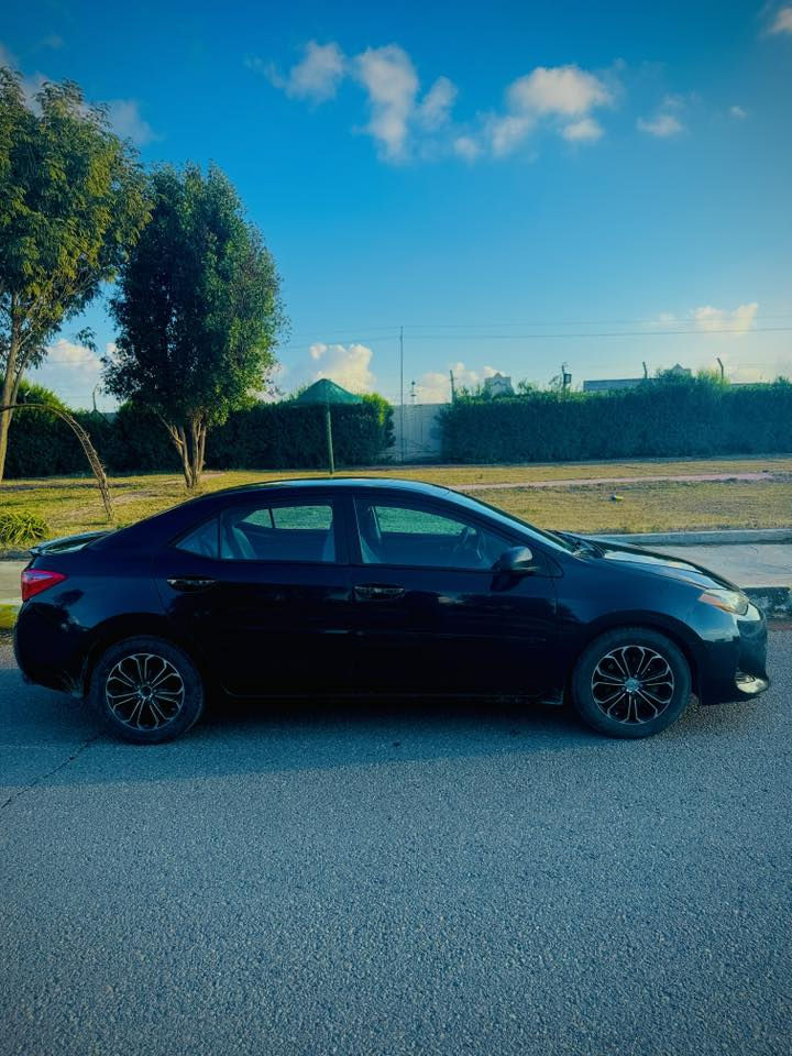 السلام عليكم كورلا للبيع موديل 2018 وارد امريكي LE رقم اربيل دولي  شرط التحويل السيارة ب اسمي  مكفوله كير محرك حدادية جديدة تبريد تدفئة شغالة السياره حلوه ماعيزها كلشي  بدون حادث فقط البونيد مبدل سرقه بامريكا و 3قطع كلير أثر شخوط ماشية 175 الف 
مكان السيارة تكريت 
السعر 129$ وبيها مجال بسيط 
لاتصال ***********
