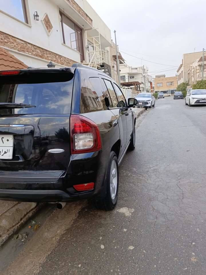 جێپ کۆمپاس مۆدیل ٢٠١٧ فول فول مواسفات بەس سلایت نیە گوشین هیتەر و ئاوێنە هیتەر دەشبول شاشە گەورە تحدید سورحە  گێر و مەکینە کارەبایت بەشەرتە یەک و پارجە و نیوی بۆیاخە  سەیارە هەتا پاک و خاوینە هەموو گیانی بەشەرتە زۆر بێ موشکیلەیە نرخی ١٠٧ 
*********** أربيل, العراق
