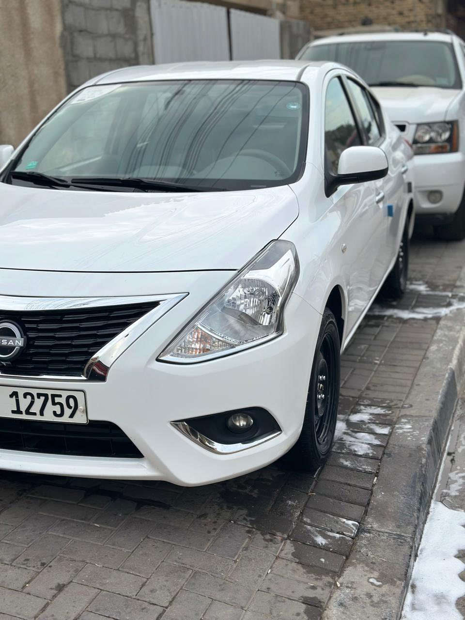 السلام عليكم ورحمة الله وبركاته 
نيسان هندي مديل 24 كفاله عامة ماشيه (31 )جديده كلش ماناقصها شي 
سعر ب( 130 $ )وبيه مجال 
مكلف بالنشر للاستفسار الاتصال بالرقم
( *********** ) ابو الجود
