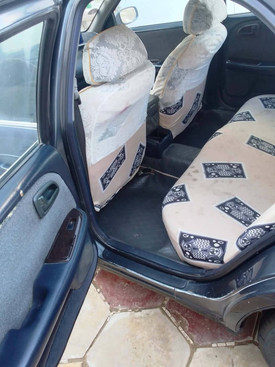 السلام عليكم تيوتا كرسته نفخ رقم نكلزي مداور ثاني يوم موديل 1995 مكينه فيفيتي 2500 خير من الله مكفوله من كلشي دواخل نضيفه كهربائيات كلها شغاله سنتر لوك تخم تاير جديد شاشه تاب السعر 68 وبيها مجال قليل/***********
