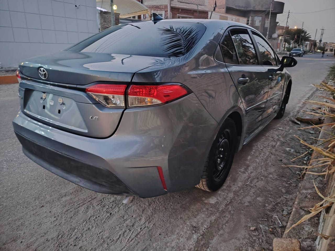 السلام عليكم كورلا للبيع موديل 24 حرة دخول جديد تبديل چاملغ امامي ا يمين او مصبوغ لا بيهة لغد ولا شاصي  بيهة بارد قطعتين السعر 125 العنوان ناصريه سوق الشيوخ ***********) ***********
