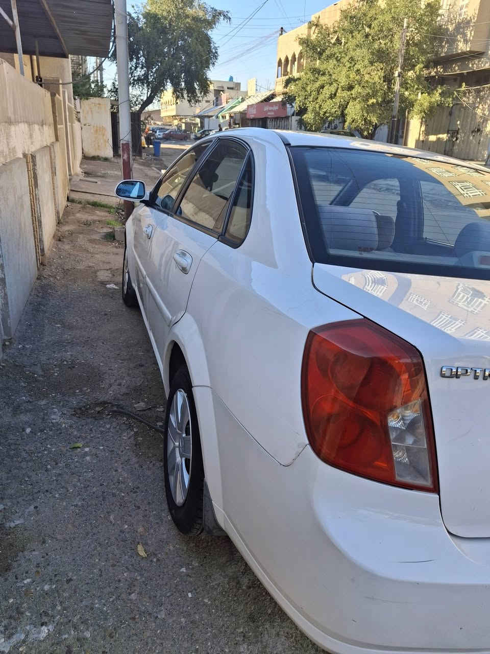 السلام عليكم عندي توبترا ٢٠٠٩ خليجي سياره جاهزه من كل شي رقم بغداد بيه اشو صبغ بالداير مال  الجاملغ مكانه حي البنوك السعر ٧٩ هاتف ***********
