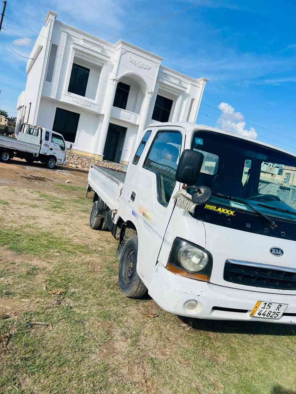 سلام عليكم كيا موديل 2002 مكفوله من صبق   كير محرك كسن سياره جديده شاصي قواطي  مسدده رقم نكليزي سياره بسمي  رقم الأنبار رقمي ***********
