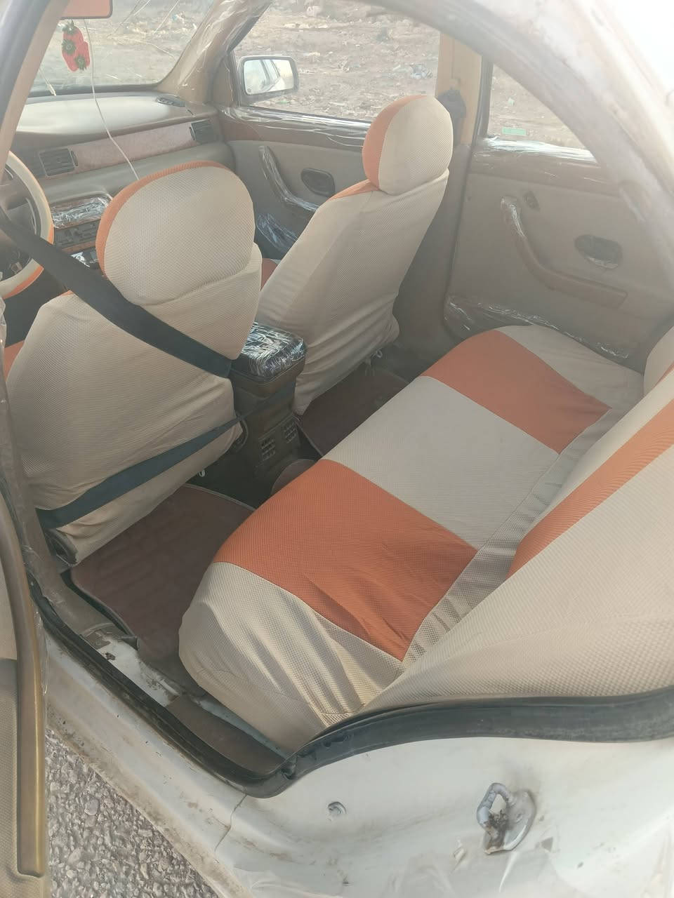 سلام عليكم  سمند 10 خصوصي سياره جاهزه كبل لشارع مكينه وكير حلوات تخم تاير جديد سياره مسويله ادامه جديده كهربياته كله شغاله سنويه نافذه ب 19 مالكه ب ميسان (وماوصله  شرط مايطلب عليه ربع وسياره مصفره )
لباقي كبال عينك تجي تفحص وشوف سعرها 20 وبيه مجال  واذا اكو مراوس ب اوتماتيك اروس وطي فرق ( مكاني بابل شارع 100 //***********
