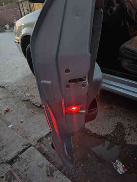 سلام عليكم سمند ١٢ بسمي كفاله عامه سياره ماشيه ١٢٢الف ***********
