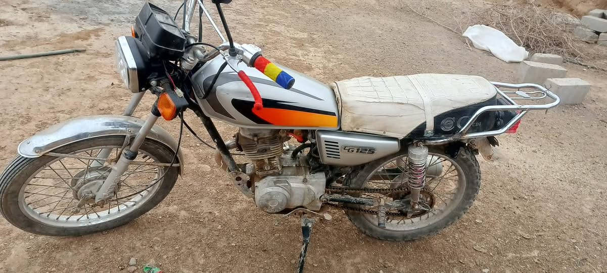 موطور للبيع 9999يراني كهربايات شغاله كلشي شغال


**إذا كنت صاحب هذا الإعلان وتريد حذفه لأي سبب، رجاءا أرسل رسالة إلى الدعم الفني**