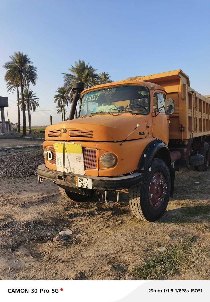 سلام عليكم للبيع سكس اقجم موديل 82-مايلر مطوله كير 111  تخم تاير تحويل مباشر بسمي مكفوله كفاله عامه مجموعا 18 جي اف  بدي جعب مايلر سياره جاهزه للعمل سعر 57 وبيهه مجال ***********
