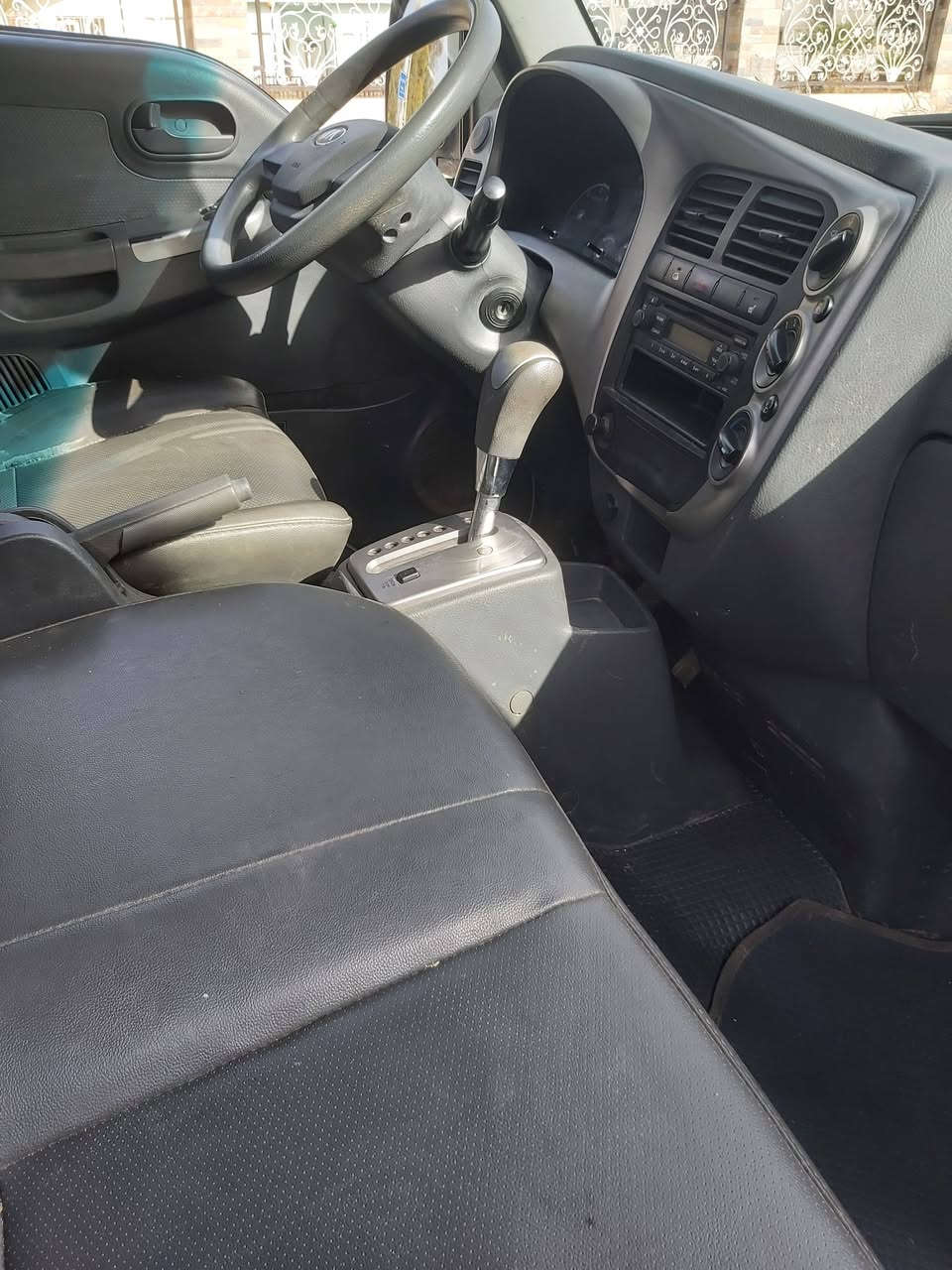 سلام عليكم اخوان كيا حمل اتوماتيك ٢٠١٣ حجم ٣٠٠٠ أدوات الاتصال على الرقم ***********
