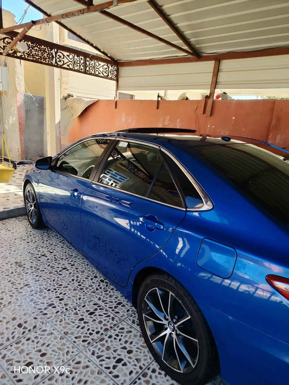 السلام عليكم كامري 2016 xse بيه اربع قطع صبغ كير محرك شرط تبريد ثلج مكان صلاح الدين بيجي السعر 130 بيه مجال رقم هاتف ***********
