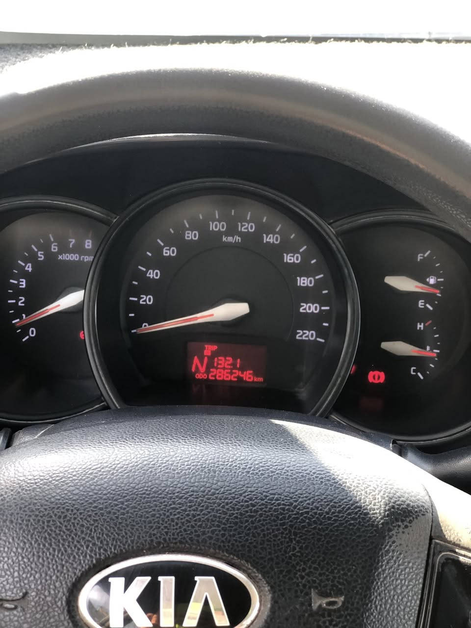 سلام عليكم كيا ريو مديل ٢٠١٦ سياره خليجيه كفاله من ضربه وتبديل مصبوغه عام سعرهه ٩٠وبيهه مجال ***********
