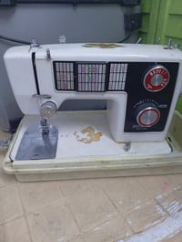 مكينه البيع نظيفه  مكاني بغداد سعره150 ‏‪0773 350 9079‬‏