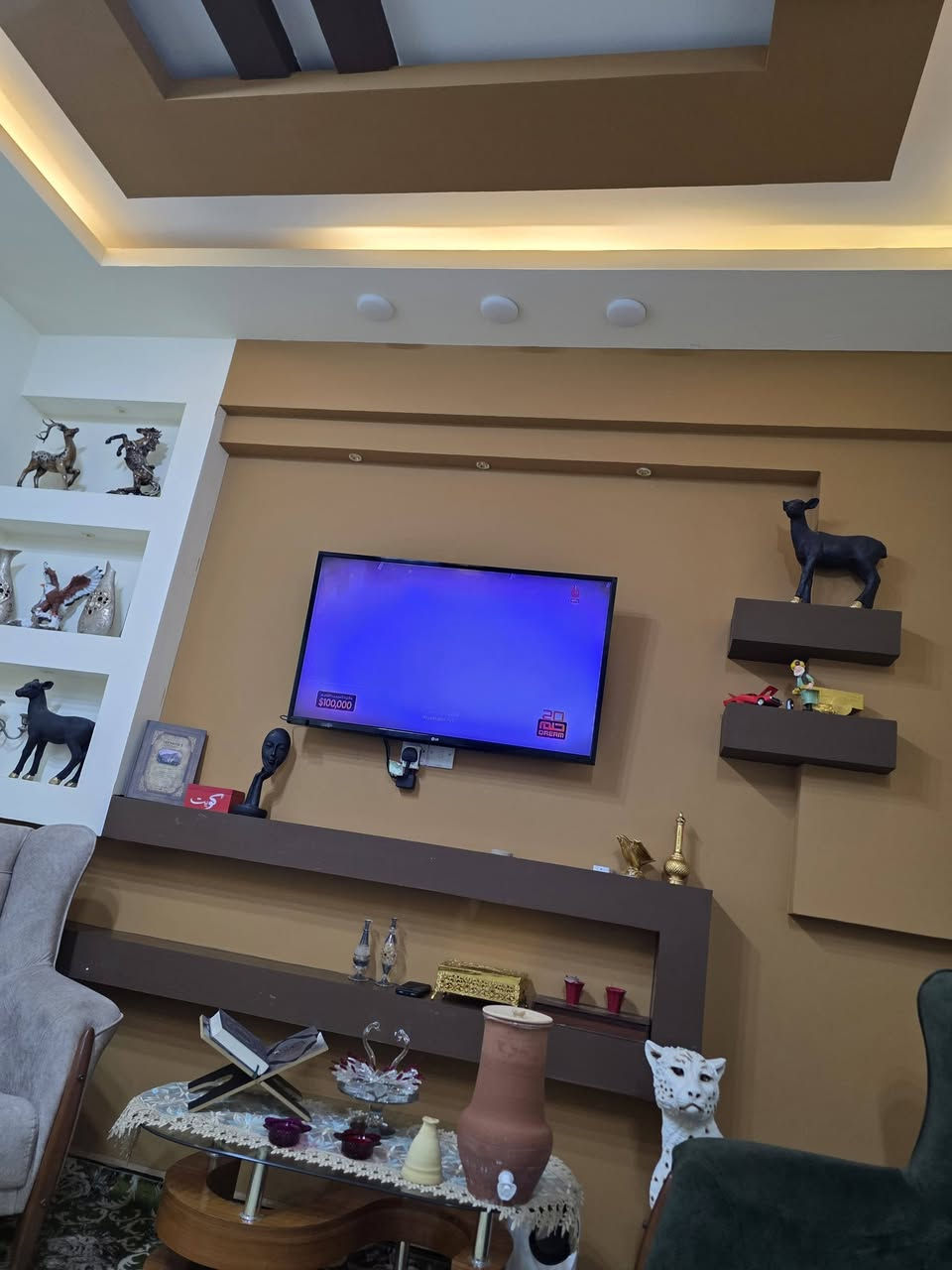 شاشه LG كوري الاصلي حجم 43
نضيفه جدآ ماداخله تصليح سعر 200

***********
