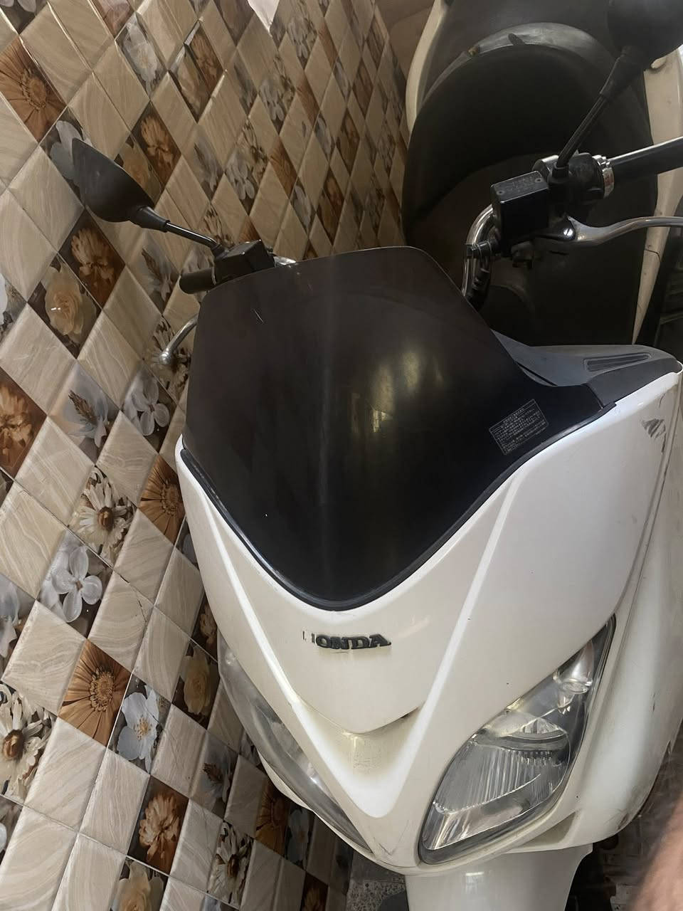 السلام عليكم دراجه فورزه 0.8للبيع عطلانه 
المكينه مامفتوحه 
الكير ملغي 
السعر ٥٠٠ وبيه مجال 
مكاني مدينه الصدر الاورفلي 
التواصل ***********
