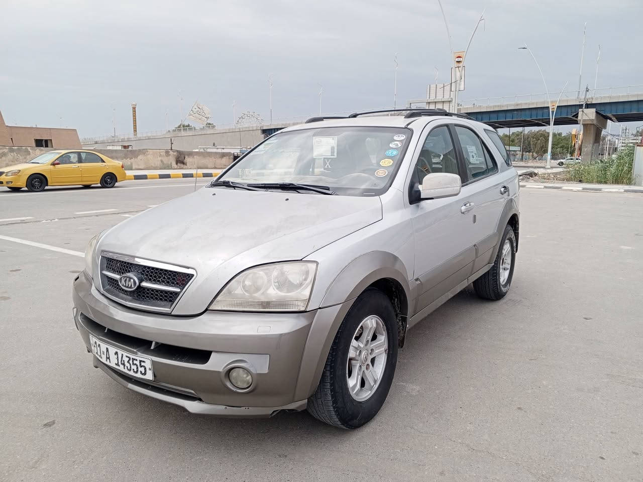 عندي كيه سورنتو(مديل 2005)جاهزه من طول الطول مكفوله من العيب شرعي وظربه قويه ونقل والكص مكينه وكير مكفولات لاتبخير ولا تنقيص حداديه جديده وطخم تاير جدئد كهربايات كله شغاله تبريد ثلج(سعره 73 وبيه مجال) ترايك وين ما يعجبك(رقم انكليزي بسمي شرط التحويل سنويته ل 28)مكاني ناصريه مركز ورقمي ‏‪***********‬‏
