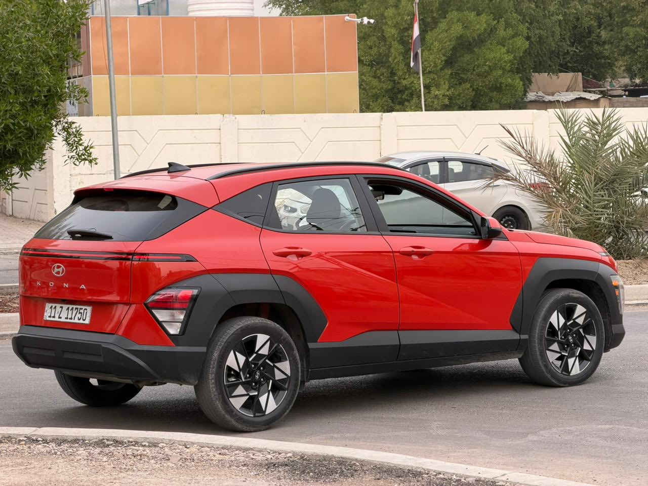 -
هونداي كونا 2024 HTRAC … 
فول مواصفات، عدا الفتحه رقم بغداد ، وارد أمريكي السيارة مكفولة من الصبغ  فقط دعامية مبدل نفس اللون   …والايرباك راجع سستم
المواصفات:
- السيارة لون برتقالي  
- محرك 2000 دوش المرغوب 
- بصمة تشغيل مع الأبواب والصندوق
- تشغيل عن بُعد
- هند بريك بصمة
- شاشة ديجيتال متصلة
- نظام ترحيب عند الاقتراب
- كرسي سائق كهرباء
- رادار أمامي + خلفي + نظام النقطة العمياء
- تحديد مسار وتحذير عند الخروج عن الخطوط
- نظام أوتو بارك يضرب بريك عند الاقتراب
- أنظمة قيادة متعددة
- أوتو هولد
- نظام صعود المنحدرات
- إشارات في المرايا
- تبريد بيانو مناخي منفصل (أمامي وخلفي)
- تحكم ستيرن أربع جهات
- شاشة كبيرة لمس تدعم Android Auto وApple CarPlay
- كاميرا خلفية دوّارة Full HD
- إنارة LED أمامية ونهارية وخلفية 
- ⁠تبريد قطعتين 
- وضعيات قيادة سبورت + نورمال + سنو 
- رادار خلفي تنبيه عبور + بريك ذاتي 
- ⁠كار بلي بدون كيبل 
السيارة مكانها بغداد/ المنصور
للاستفسار يرجى الاتصال ع الرقم: 
***********
واتساب متوفر
188 ورقة سعرها
