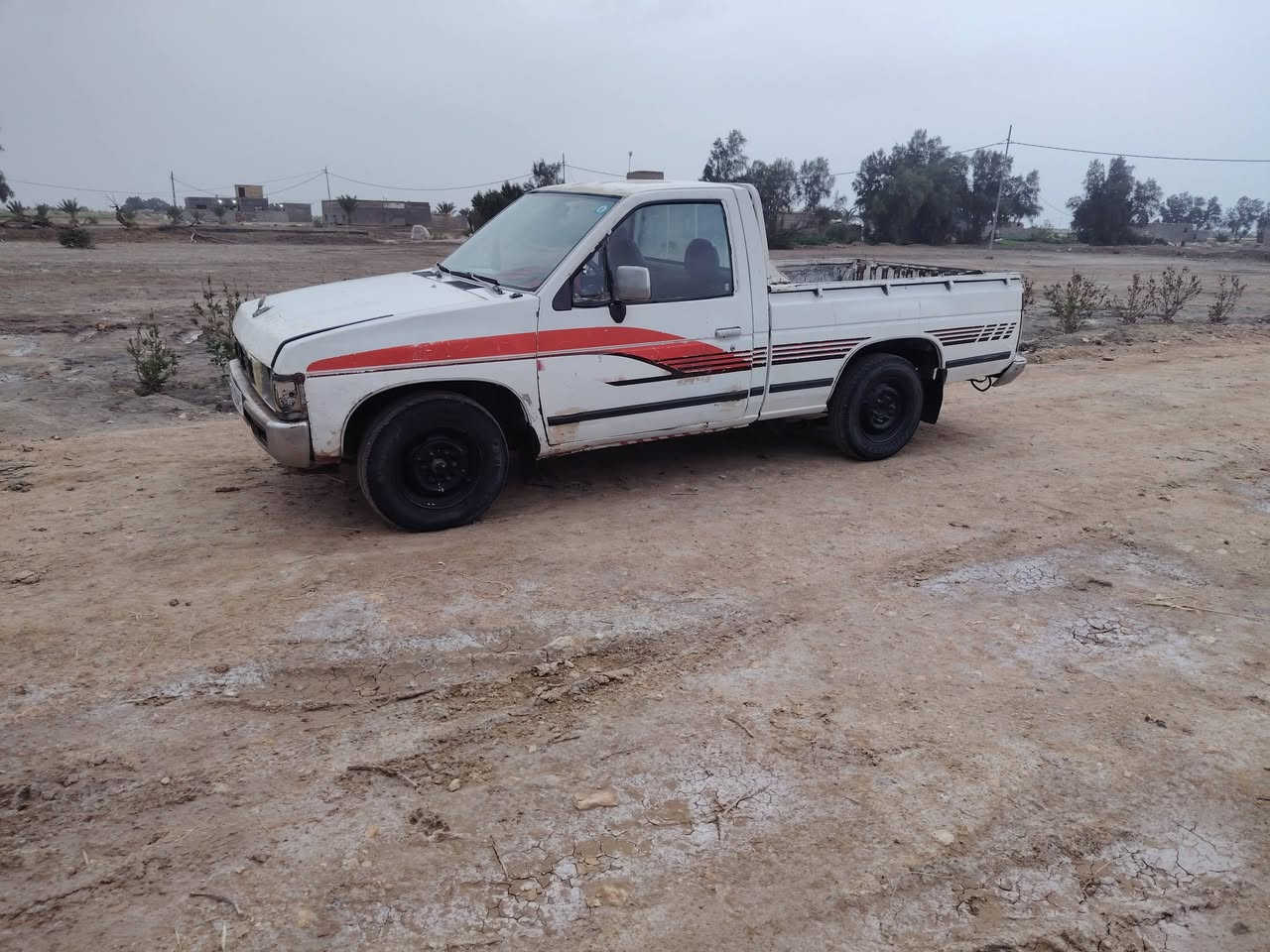 نيسان موديل 92 رقم مثنى  مداور ثاني يوم مكانها السماوه قضاء النجمي  للاستفسار ***********
