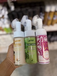 غسول الوجه • فرشة سيليكون • الموصل