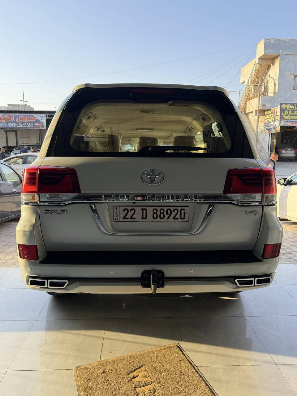 لاندكروز 2020/6سلندر
ماشيه 130. الف 

بيها بارد بالجاملغ الايسر 

رقم اربيل جديد  

السعر 475

مكاني تكريت 

تواصل***********
