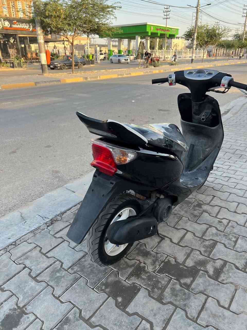 سلام عليكم للبيع عصفوري خطين رياضي بلاد مامفتوحه جاهزه من كلشي مكينه ناعمه نهضه حلوه تجي وتفحص وشوف دراجه جديده وخير من الله كهربائيات كله شغاله سلف اشاير لايت صطاب خلفي عداد قفل صندوك دبلات بطل بلاد شغالات بريكات امامي خلفي مانقصه شي 
للاستفسار ***********
البصره قضاء المدينه
