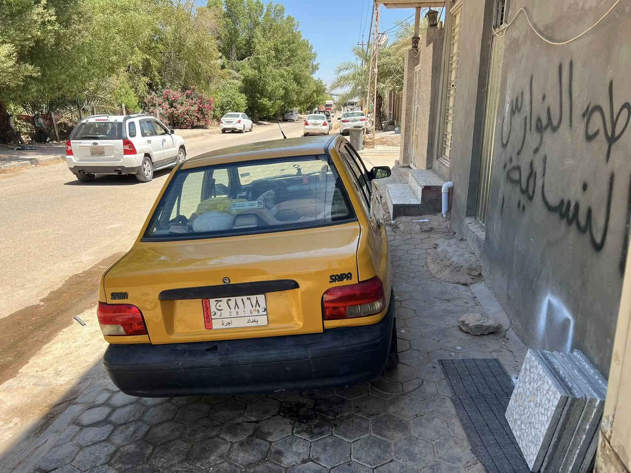 سلام عليكم سايبه صفرة اجرة للبيع 
السعر 19 للاستفسار اتصل عله رقم اني مكلف بل نشر ***********
