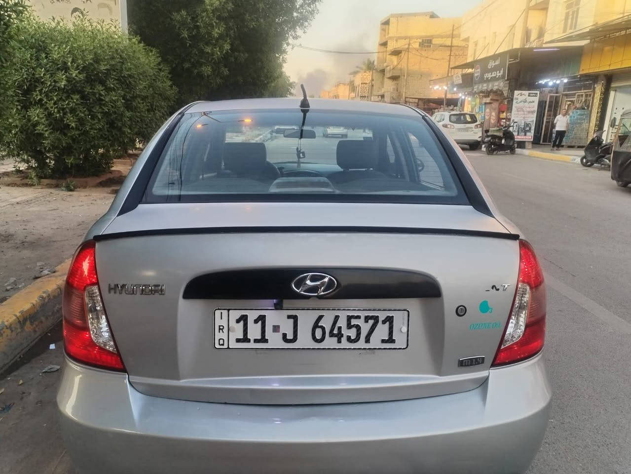 السلام عليكم اكسنت ٢٠٠٨ جاهزه مكينه وكير خير من الله كهربائيات كامله تخم تايرتبريدشغال مكينه ١٦٠٠ سياره جاهزه ٣قطع صبغ بدون حادث خليجي السعر٧٥وبيهه مجال قليل الاتصال *********** مكانهه بغداد الحريه
