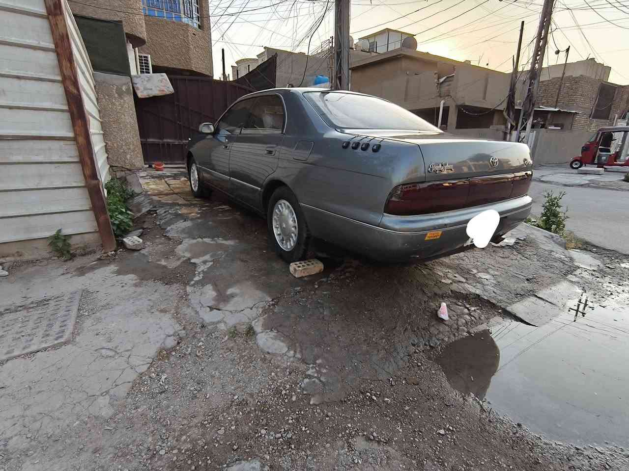 السلام عليكم
بطه متصل موديل 92 مكفوله من الكص ونقل الجثه و الاصوليات رقم نجف انكليزي سنويه باسمي هزه جديده تحويل ثاني يوم 
كير مكينه في في تي كمبريسر جدد مال حاويه دواخل و بطاين نضيفه كهربائيات شغالة شاشة كامره خلفيه وسنتر لوك ريمونت شغالات صدر خلفي جديد 
مكانه بغداد البياع السعر 55
***********
