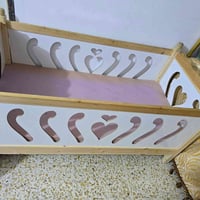 شبه جديدة • نظيفه • خشب