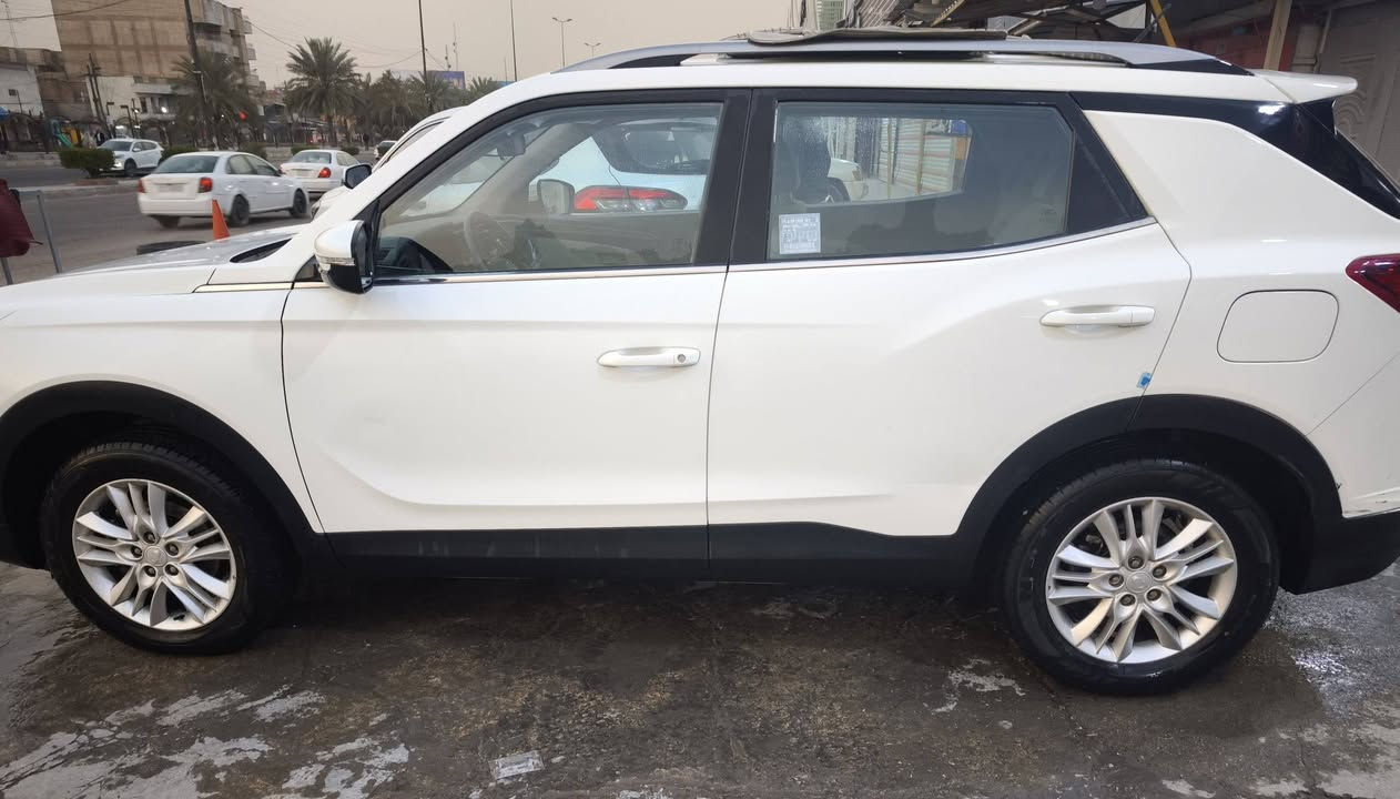 للبيــع..
سانغ يونغ كوراندو 
موديل 2022
رقم بغداد 
بأسمي السيارة 
ماشية 46 الف
السيارة مكفوله
تحويل مباشر
السعر 160 ورقه
***********
