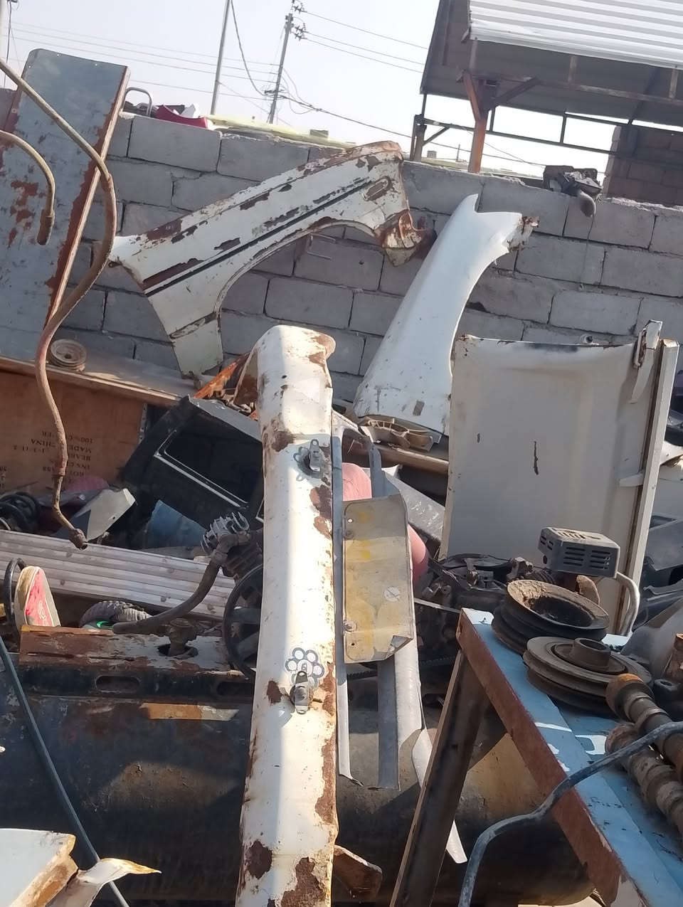 سلام عليكم غراض بيكم تيوته زائد دير عنوان ديوانيه عفك حي صناعي  رقم *********** حجي حسين
