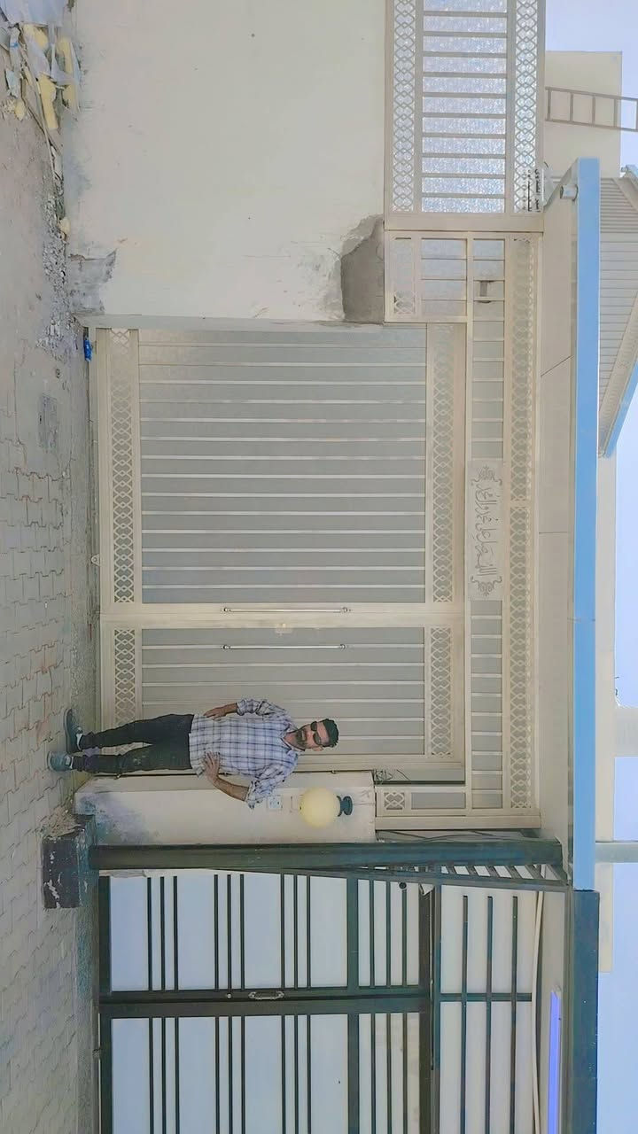 من اعمال حدادة بركات أم البنين
للاستفسار والاتصال.
***********
*********** 
مستعدون للعمل داخل المجمعات وخارجها
