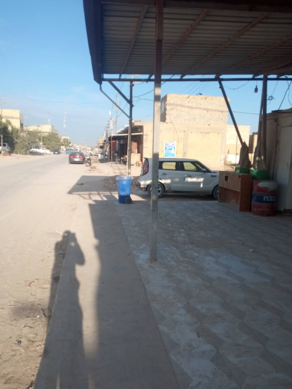 بيت للبيع طابو صرف موقع تجاري مباشر على الشارع العريض الفاصل بين الحي العسكري وحي الزهراء الأولى بجوار فرن صمون مگصد المساحه ١٩٣  متر
يصلح مجمع طبي أو معهد دورات مدرسية أو روضة او محلات تجارية بناء ٢٠١٠ صب كونكريت ثلاث غرف نوم مطبخ  استقبال مجمع صحي عدد 2 البيع مع الاثاث
مكان البيت بابل قضاء القاسم 

للإستفسار ***********
