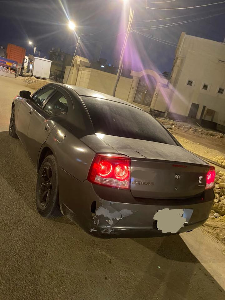 جارجر 2010 ادوات مكصوصه مكينه 3500 سياره يرادلها ترتيب للبدي للبجم اكثر شي مكينه وكير مضبوطات تبريد ثلج حداديه 70% بديها واضع كدامكم بالصور غرفتها حلوه سعر 28 قفل من الأخير وهذا رقمي *********** مكاني بصره
