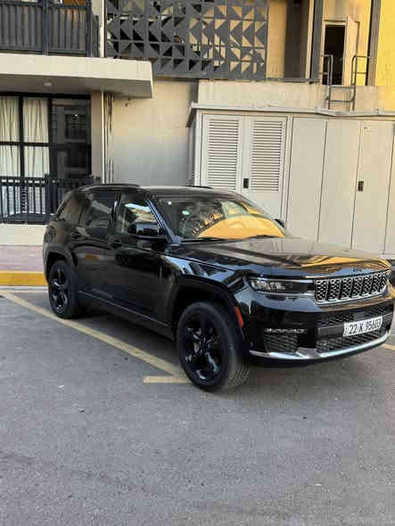 جيب ليمتد 2023  
بلاك توب 

5 راكب

دبل شاشه

حضن تدفئه تبريد 

5 كامرات

للبيع او مرواس 

رقم اربيل  جديد  سنويه جديده وهزه جديد بسمي 

دواخل مكفوله شاصي مكفول 

ضرر فقط بنيد جاملغ

ماشيه74

مكان بغداد حي الجهاد مجمع السلام السكني الجديد 

السعر.  310 $ بيه مجال 

اتصال ***********
