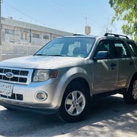 فورد اسكيب • ٢٠١٠ • ٤ باب