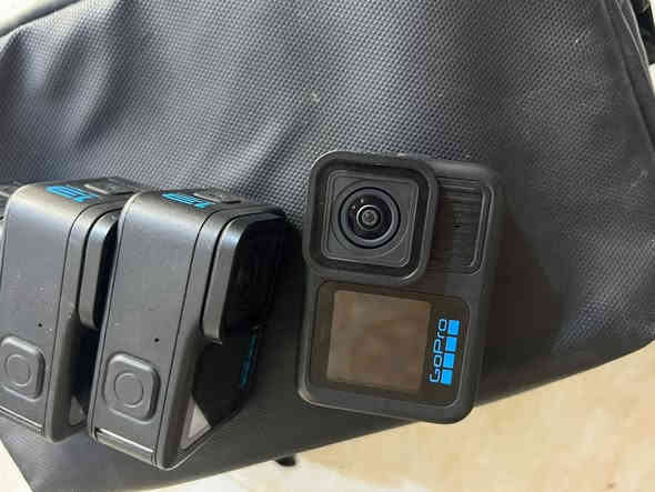 كوبرو ١٣ عدد ٤

نضيفات جداً اخت الجديد 
سعر القطعه ٤٠٠ 

اخوان جديدات فلاتكلي فرق عن الجديد ذني ستعمالهم قليل كلش وهيه موكامره علمود تكلي شتر وماعرف شنو 

مكاني ذي قار مركز المحافظه 
***********
