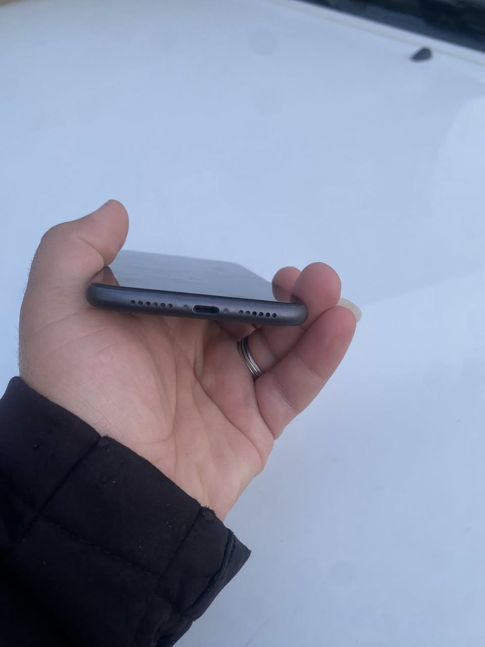 للبيع ايفون 11 ذاكرته 128 كيكه جهاز لوك مابي كل عيب كاميراته فول شاشه بلادي فيس ايدي شغال جهاز كل بلادي شرط حاسبه هواء مامفتوح بطاريه بلادي 86 شرط مايصرف شحن فقط بي هدا فطر بظهر نمودج M أمريكي سعر 225 وبي مجال خاص او اتصل ***********
