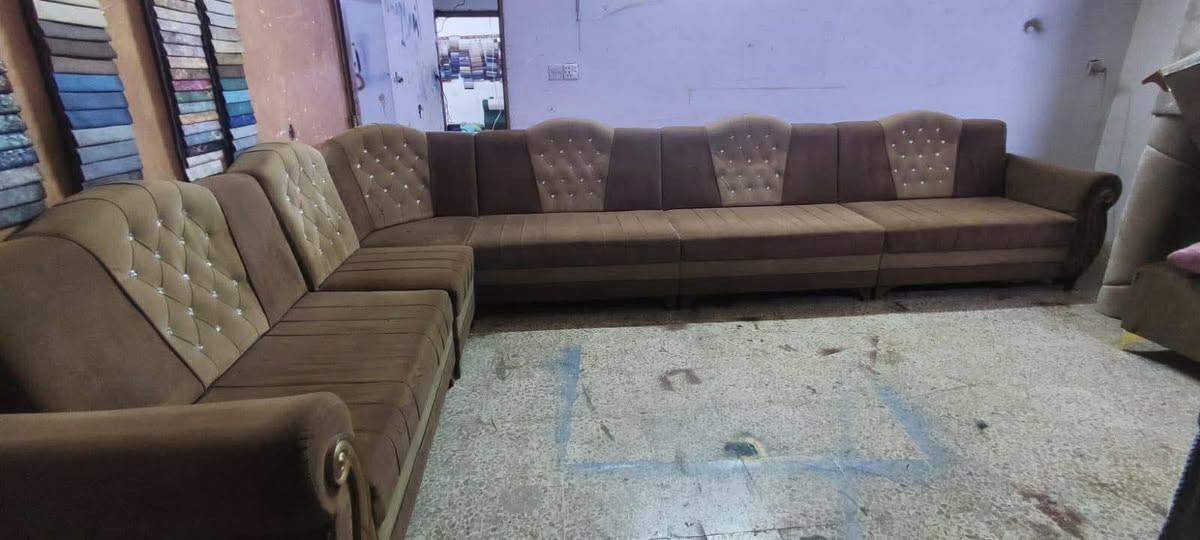 ديوان للبيع مابي اي. عيب حيل نضيف 
٧امتار ونص
عرض خاص 📍
سعره 200


**إذا كنت صاحب هذا الإعلان وتريد حذفه لأي سبب، رجاءا أرسل رسالة إلى الدعم الفني**