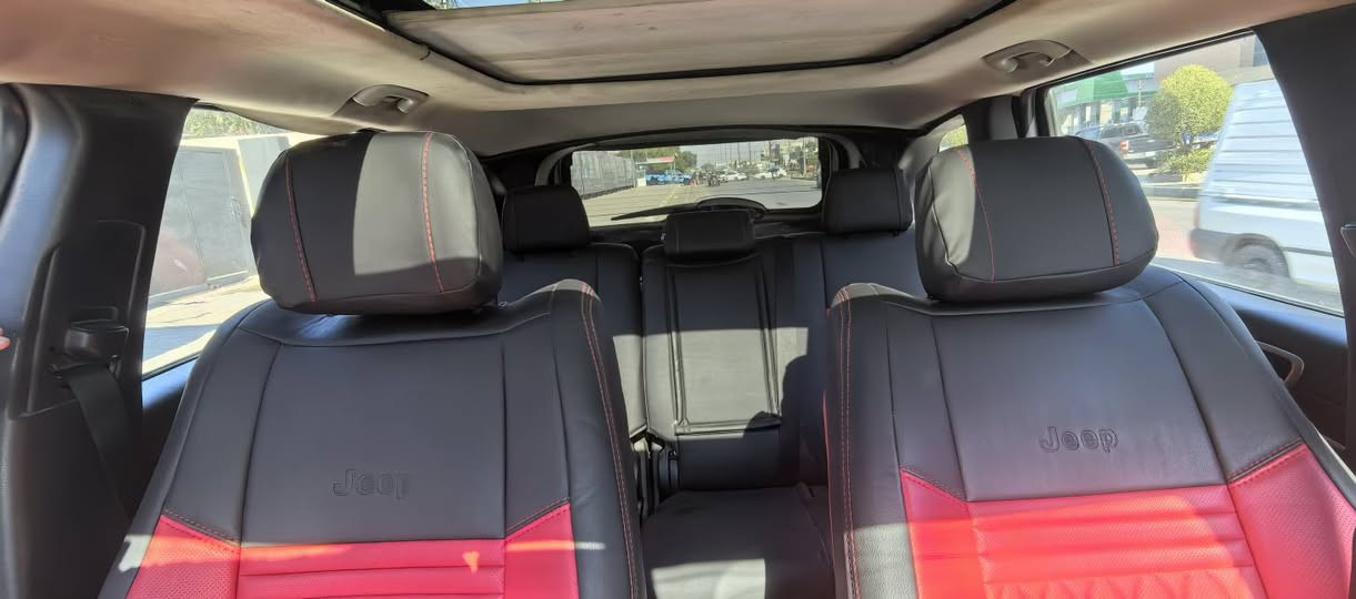 جيب هيمي موديل 2012 هيمي  محرك 5700
السياره مصبوغه عام تغير لون بجم محدث 2017
السياره قماره بانورما غرف جلد وصاج 
سعرها ب135ورقه مكانها بغداد 
موجود زاتس اب واتصال *********** بغداد, العراق
