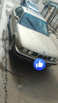 سيارة BMW موديل 91 سنويه ساقطه صار شهر واني مسؤول بالتحويل ثاني يوم اب...