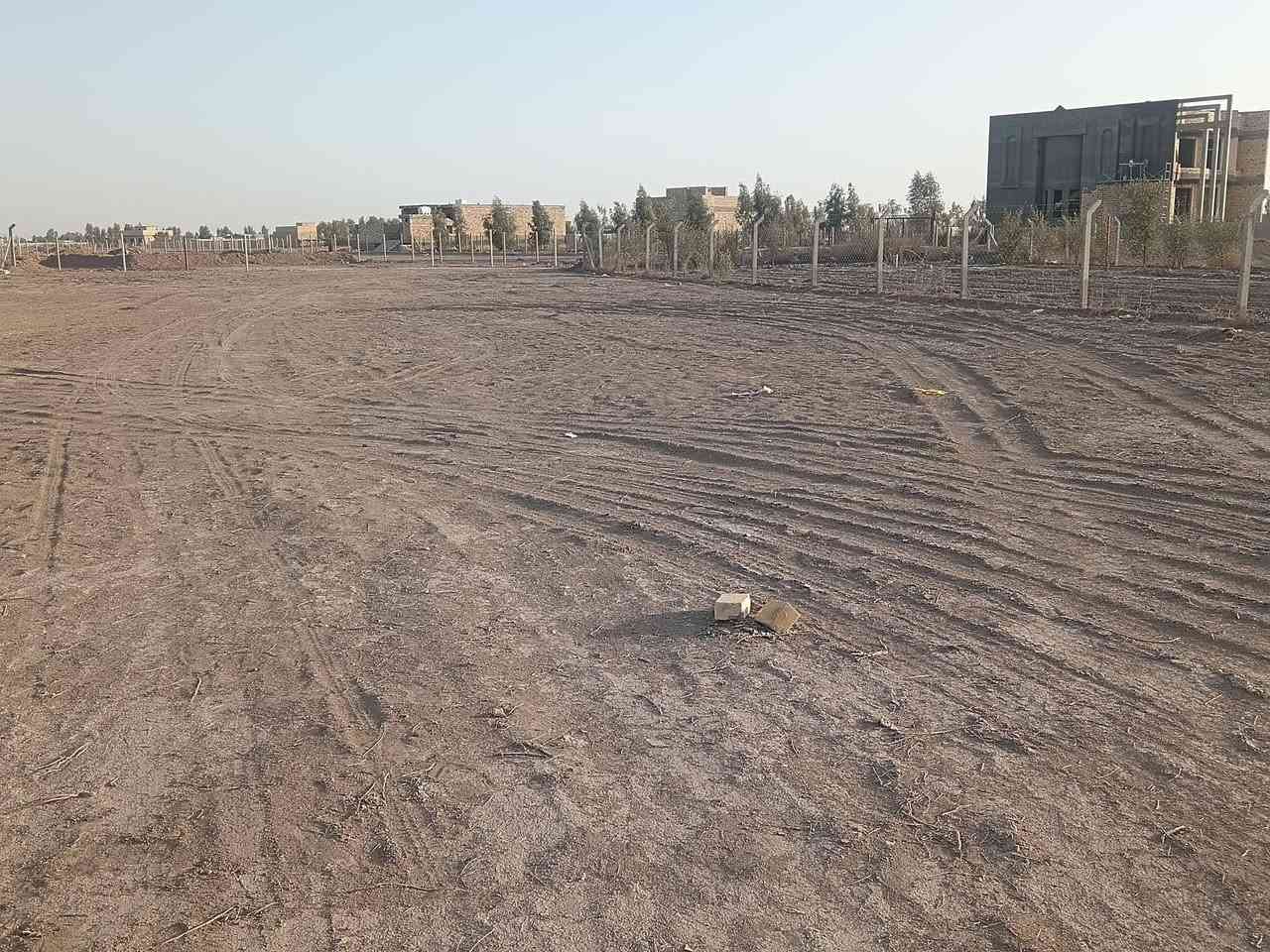 السلام عليكم كاع زراعيه للبيع ٢٠٠٠ متر السعر ٥٥ او بيه مجال المكان تقاطع زبيد ***********
