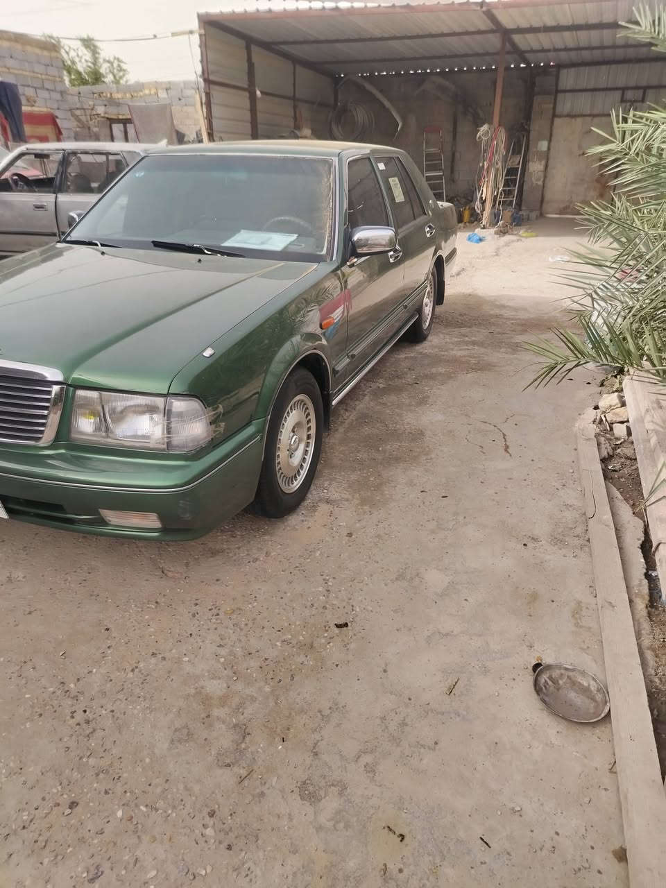 سلام عليكم للبيع نيسان سدرك موديل 2 رقم بغداد نكليزي تحويل مكينه وكير بلاديات كير عادي تبريد ثلج تخم تاير حداديه سياره بلادي مكفول عنوان ناصريه رقم الهاتف ***********
