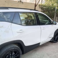جي ام سي تيرين • جي ام سي تيرين 2022 • تيرين 2022 • تيرين بلاك توب • ت...