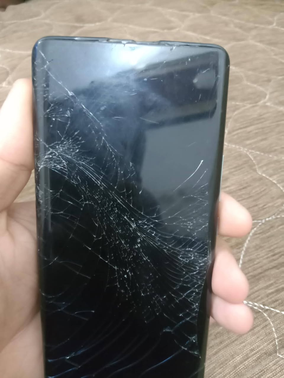 السلام عليكم
جهاز هونر ٥٠ جهاز شاشه مكسوره وضهر وبصمه اصبع واكفه جهاز ذاكره ٢٥٦ بصمه وجه شغاله شاشه تلمس حلوه جهاز ٩٠ فريم شغال كامره ١٠٠mpوكامره وجه ٦٥ mbسعر الجهاز ١٠٠ بي مجال
***********
بغداد الشعب ماعندي توصيل
