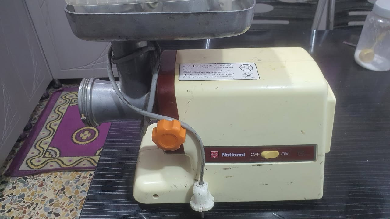 مكينه خياطه براذر ٢٥ نقشه ١٥٠ ميز بلازما ٢٥ مثرامه ياباني اصلي ١٢٥وهذا رقمي عنوان الخطيب الشعلة ***********
