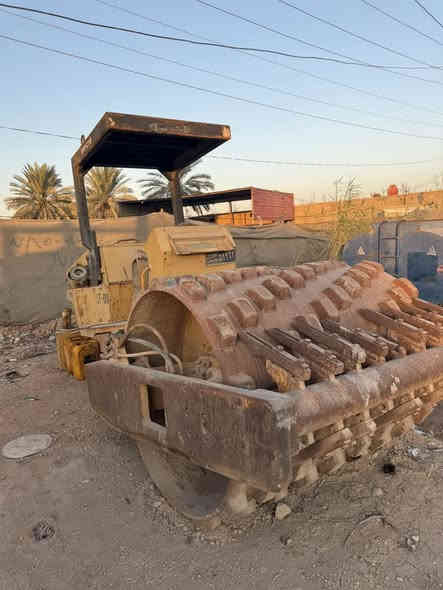 حادله دينباك ضلفيه حجم صغير للبيع بدون اكسل رقم اسود مضخات شغاله محرك شغال تبريد هوه  مكاني بابل السعر 75 ورقه   ‭0783 852 2668‬
