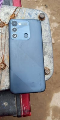 تيكنو بي • شاشة مكسورة • ايسي الشحن خربان