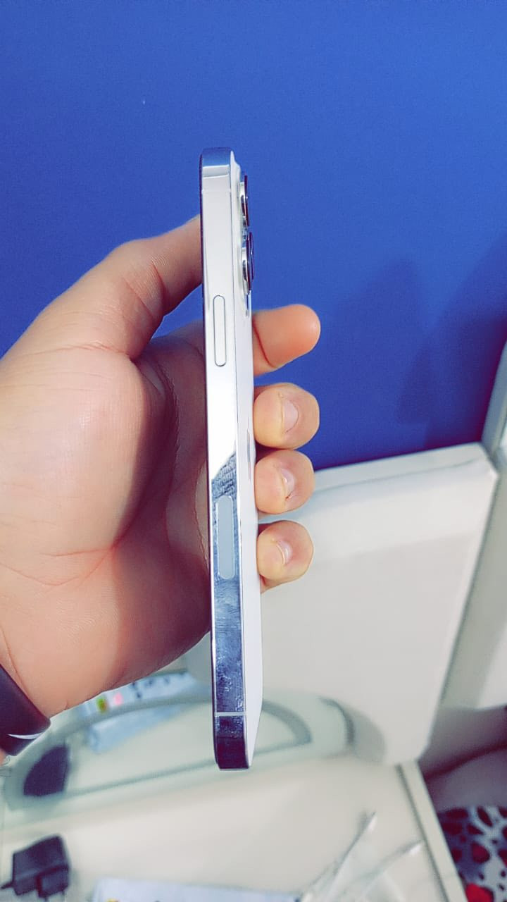 سلام عليكم ايفون 13 برو ماكس بطاريه 84جهاز وتر وعل فحص وتجي تاخذه من باب لبيت اريده مروس ب15 مبدل شاشه وكون سعره مناسب مكان بغداد البلديات ملاحضه غير متواجد عل فيس *********** متواجد عل واتساب
